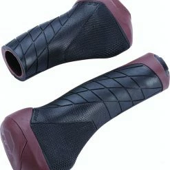 BBB Poignée ErgoTech 92mm/133mm Noir/Marron Ou Noir/Gris -Frein De VéloSoldes bbb poignee ergotech 92mm 133mm noir marron ou noir gris p image 38495 grande